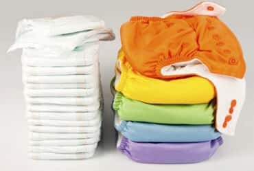 Disposable Vs. Cloth Diapers – A Simple Guide