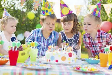 Today My Daughter Is Going to a Birthday Party