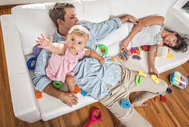 Surviving the Early Days of Fatherhood