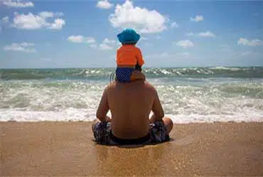 The 15 Dads You’ll Meet on the Beach