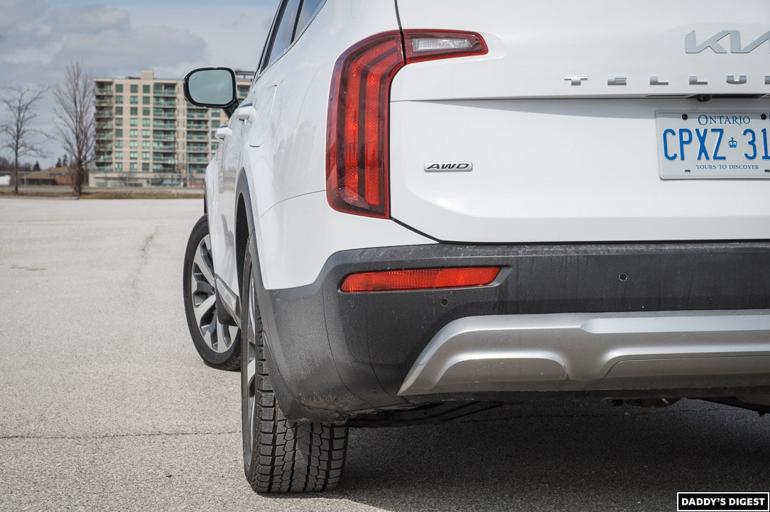 2022 Kia Telluride SX Rear
