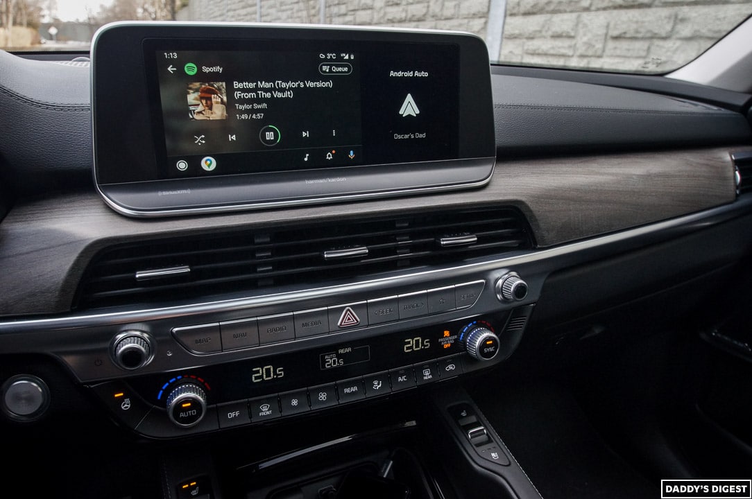 2022 Kia Telluride SX Infotainment