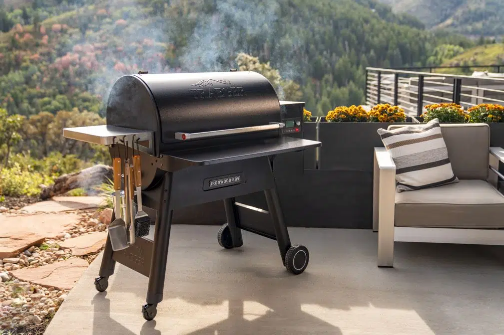 4 Tips for Grilling with Your Kids This Summer