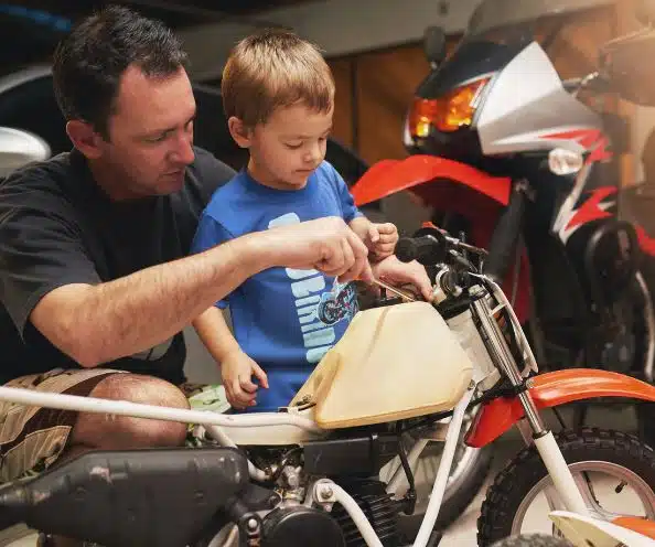 4 Simple Car Repairs You Can Carry Out Yourself … and 1 You’ll Need to Pay For