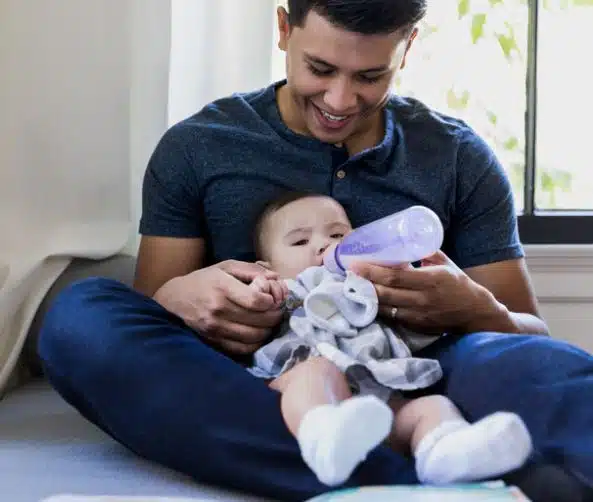 Guide to Baby Feeding for Dads