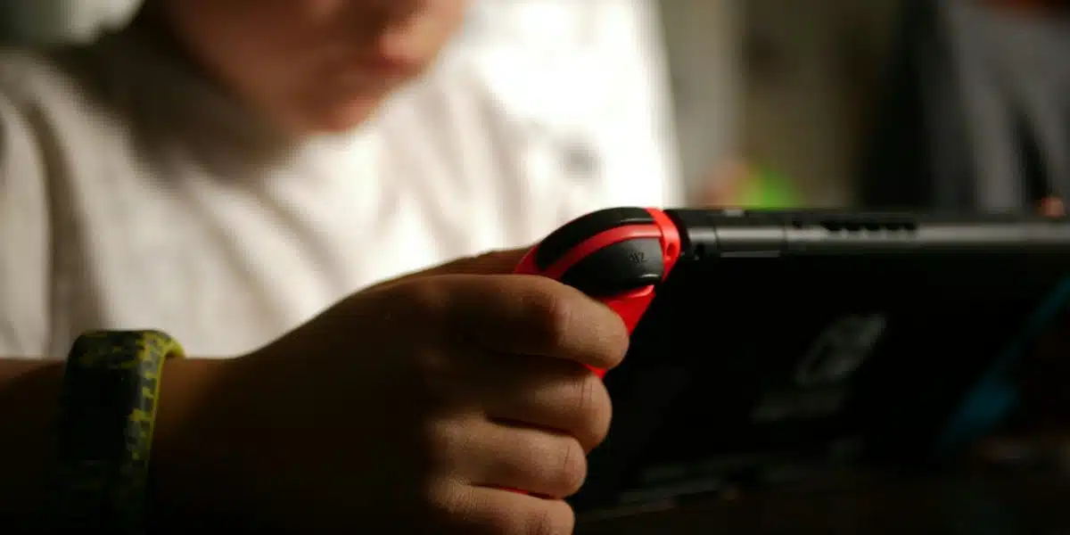 At What Age Should a Child Play Video Games?