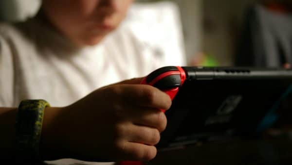 At What Age Should a Child Play Video Games?